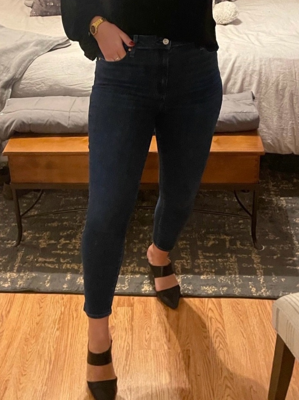 PAIGE Hoxton Crop High-Rise Skinny Jeans. Size 31